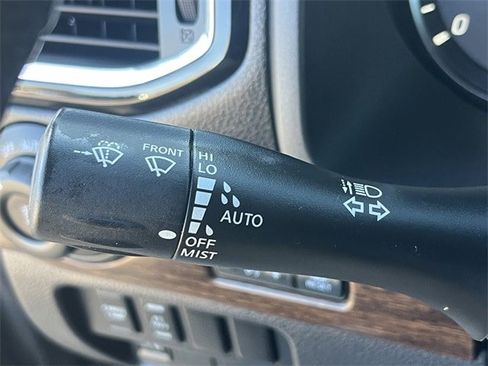 Used 2023 Nissan Titan Platinum Reserve w/ Moonroof Package image 23