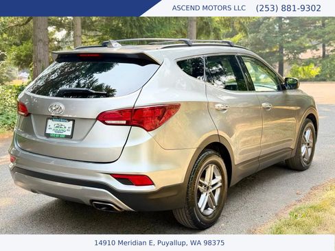 Used 2017 Hyundai Santa Fe Sport AWD/4WD image 5