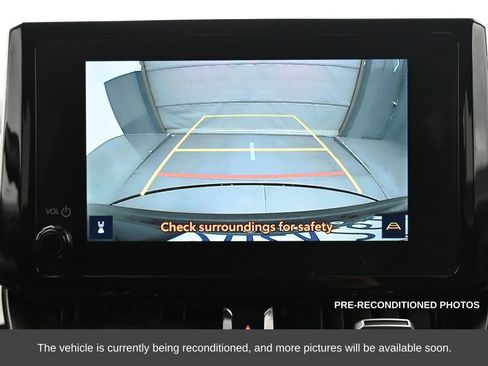 Used 2023 Toyota Corolla Cross XLE w/ Convenience Package image 21