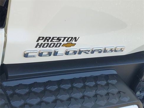 Certified 2023 Chevrolet Colorado LT w/ LT Convenience Package image 9