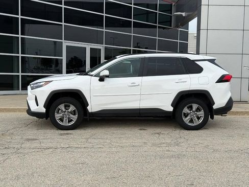 Used 2023 Toyota RAV4 XLE AWD/4WD image 6