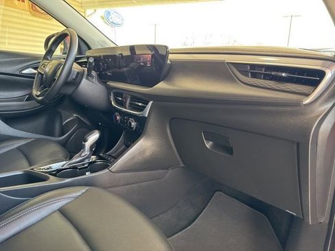 Used 2024 Buick Encore GX Sport Touring image 23