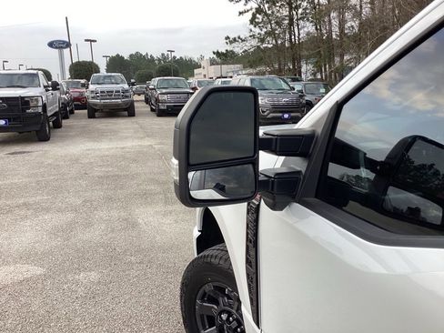 Used 2024 Ford F250 XL w/ STX Appearance Package image 20