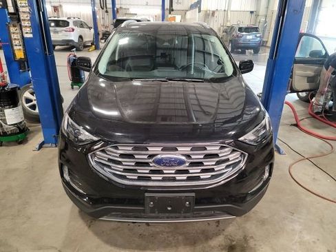 Used 2022 Ford Edge SEL w/ Convenience Package image 2