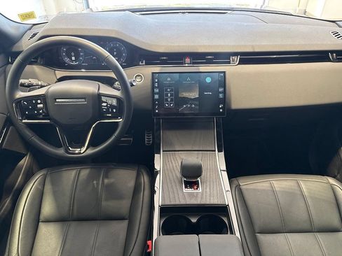 Used 2025 Land Rover Range Rover Evoque Dynamic SE AWD/4WD image 26
