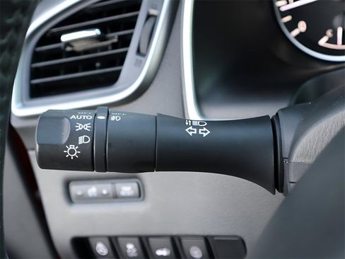 Used 2023 Nissan Murano Platinum image 36