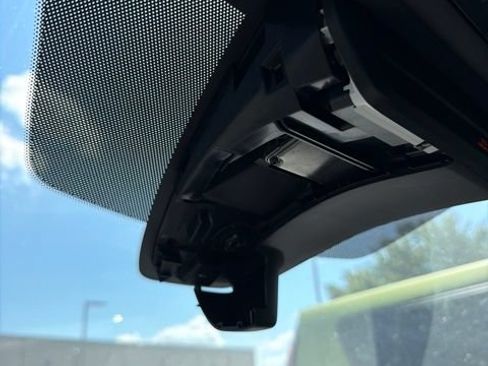 Used 2022 MAZDA MAZDA3 s FWD image 17