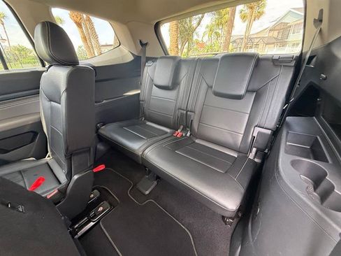 Used 2021 Volkswagen Atlas SE FWD image 15