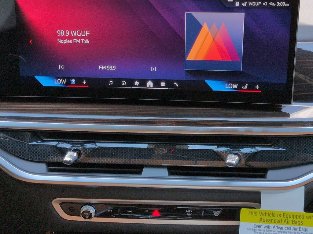 New 2026 BMW X5 xDrive50e w/ M Sport Package AWD/4WD image 18