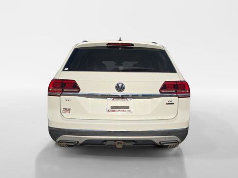 Used 2018 Volkswagen Atlas SEL Premium AWD/4WD image 4