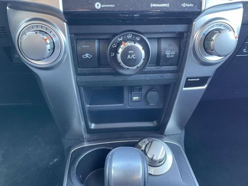 Used 2024 Toyota 4Runner SR5 Premium image 41