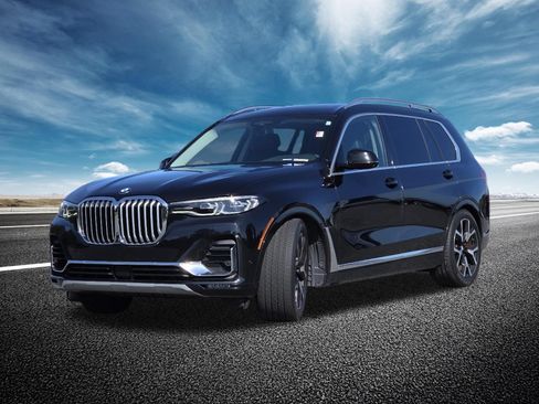 Used 2021 BMW X7 xDrive40i w/ Premium Package AWD/4WD image 17