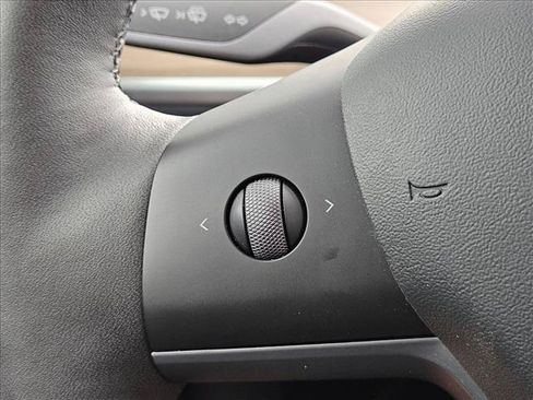 Used 2022 Tesla Model Y Performance AWD/4WD image 20