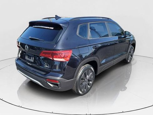 Certified 2022 Volkswagen Taos S FWD image 32