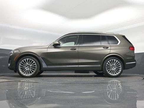 Used 2021 BMW X7 xDrive40i w/ Premium Package AWD/4WD image 15