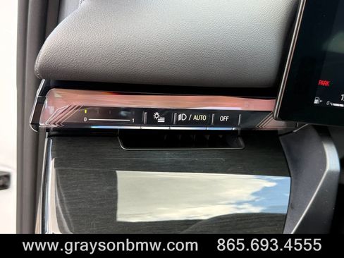 Used 2026 BMW 540i xDrive AWD/4WD image 32