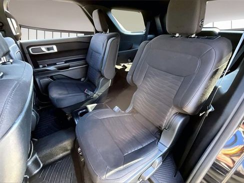 Used 2020 Ford Explorer XLT w/ Comfort Package image 20