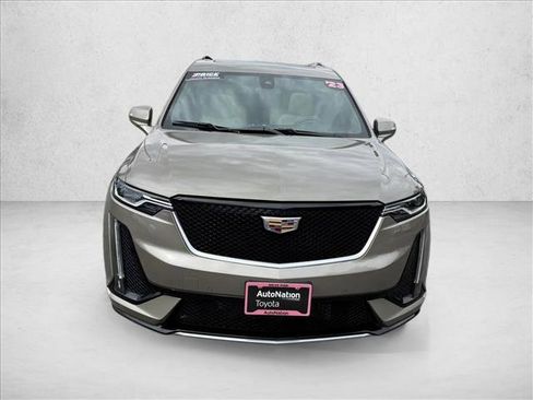 Used 2023 Cadillac XT6 Sport AWD/4WD image 2