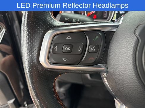 Used 2022 Jeep Gladiator Mojave w/ LED Lighting Group AWD/4WD image 14