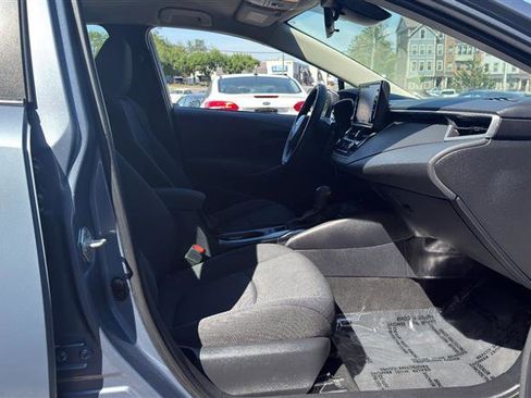 Used 2022 Toyota Corolla LE FWD image 11