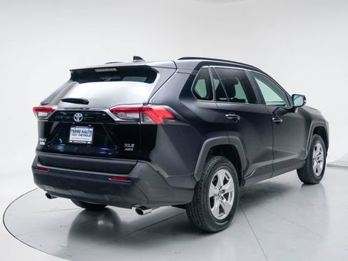 Used 2025 Toyota RAV4 XLE AWD/4WD image 7