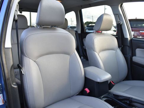 Used 2018 Subaru Forester 2.5i Limited AWD/4WD image 33