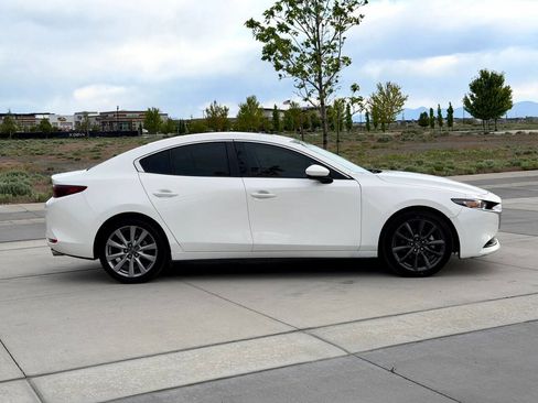 Used 2022 MAZDA MAZDA3 s AWD/4WD image 5