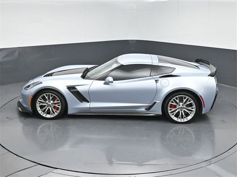 Used 2017 Chevrolet Corvette Z06 image 38