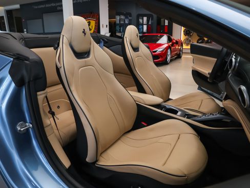 Used 2022 Ferrari Portofino M image 40