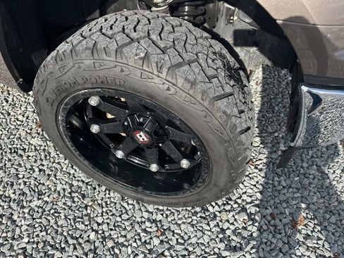 Used 2018 Ford F150 XLT image 9