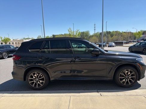 Used 2022 BMW X5 xDrive40i w/ M Sport Package image 6