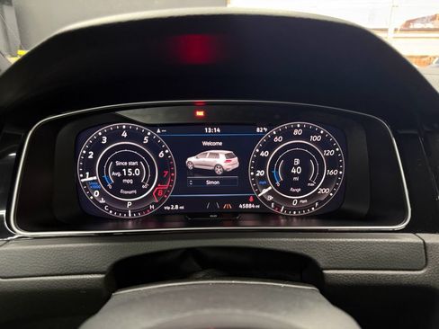 Used 2019 Volkswagen Golf R 4-Door AWD/4WD image 26