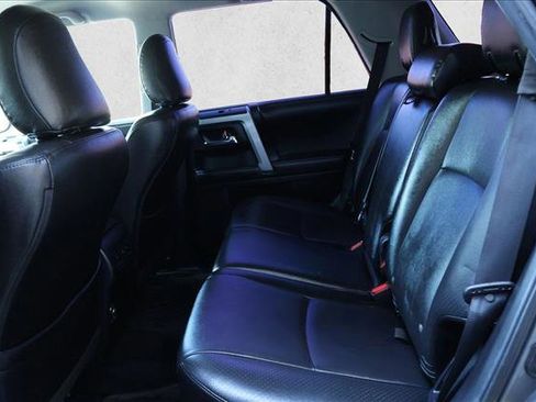 Used 2014 Toyota 4Runner SR5 RWD image 22