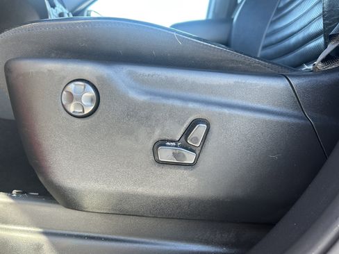 Used 2019 Jeep Grand Cherokee Limited X image 13