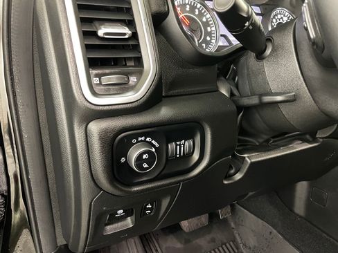 Used 2025 RAM 1500 Big Horn AWD/4WD image 26
