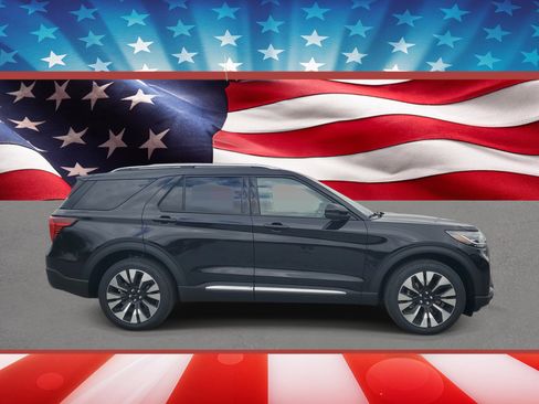 New 2026 Ford Explorer Platinum w/ LUX Leather Package AWD/4WD image 1
