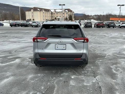 New 2025 Toyota RAV4 XLE w/ Convenience Package image 7