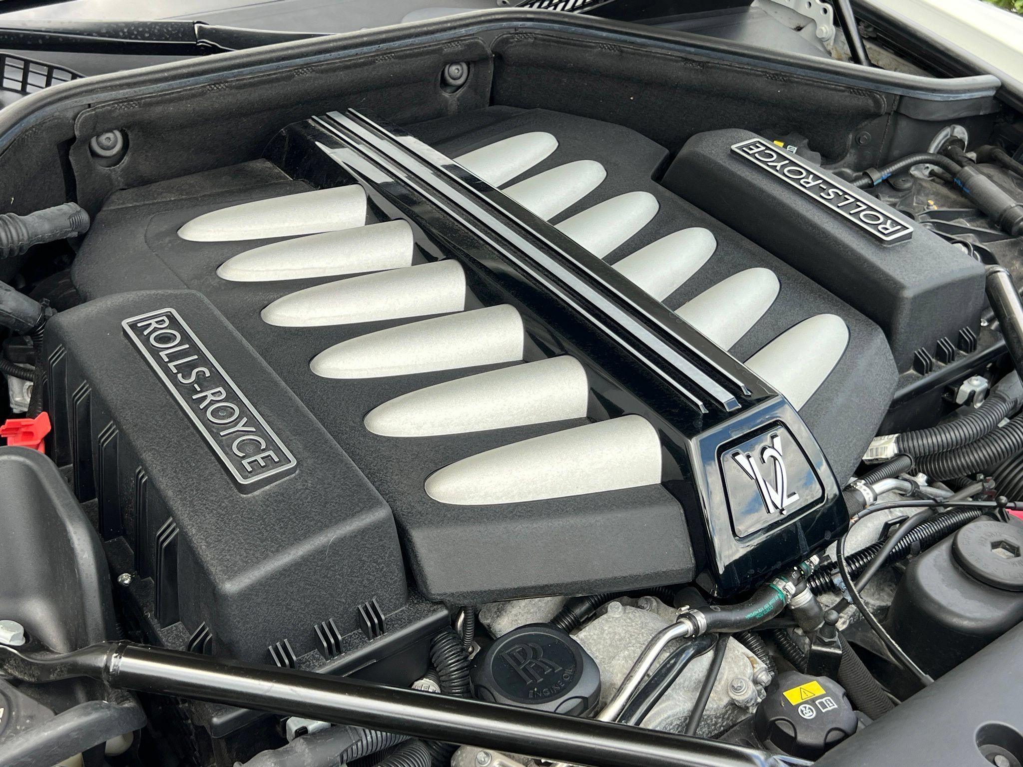 Used 2015 Rolls-Royce Wraith RWD image 31