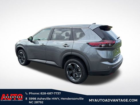 Used 2025 Nissan Rogue SV AWD/4WD image 5