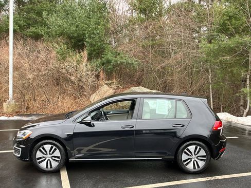 Used 2019 Volkswagen e-Golf SEL Premium image 2