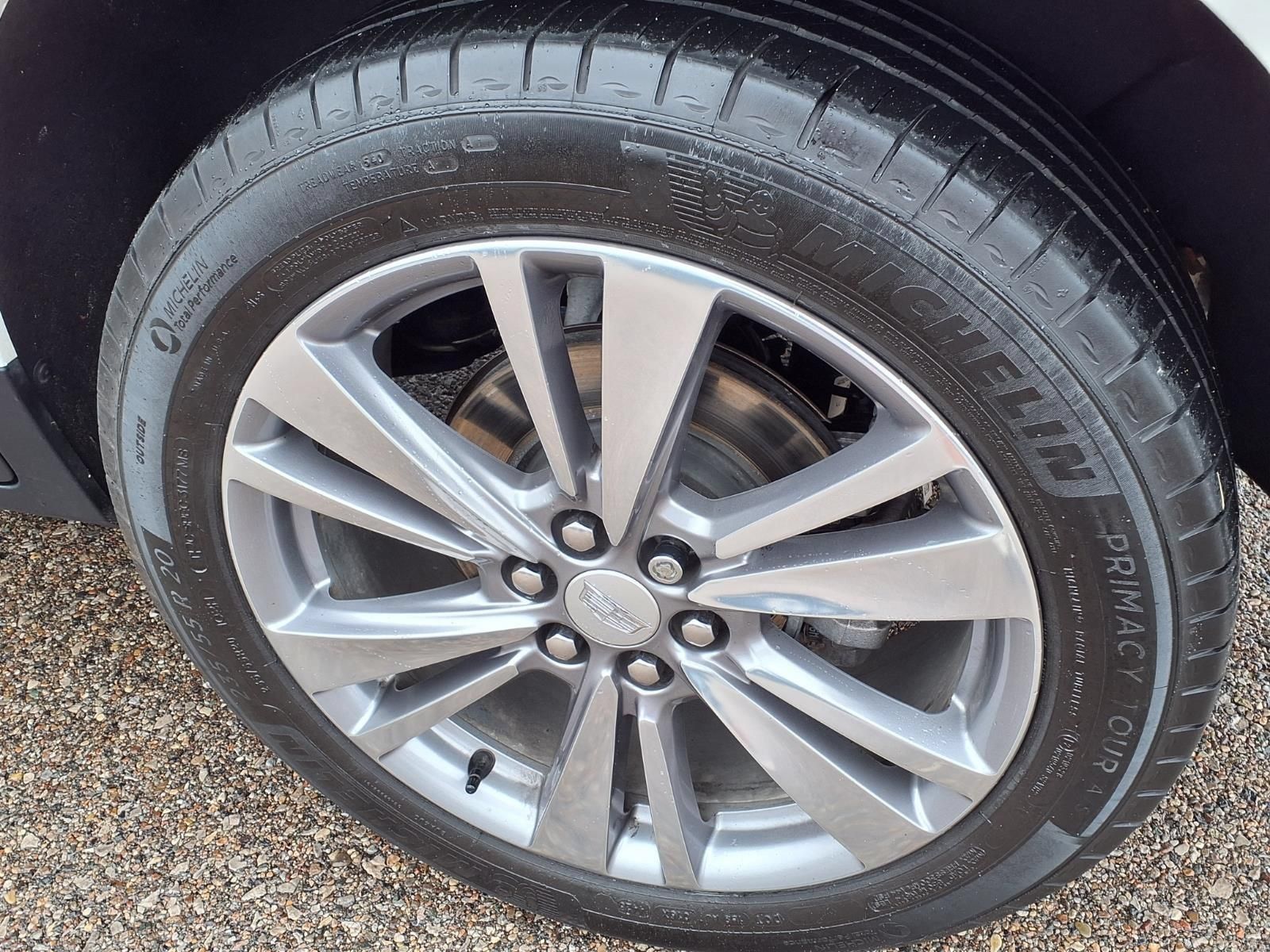 Used 2024 Cadillac XT5 Premium Luxury AWD/4WD image 9