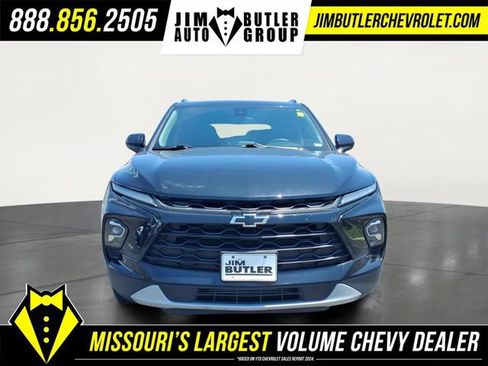 Used 2023 Chevrolet Blazer LT w/ Midnight/Sport Edition FWD image 21