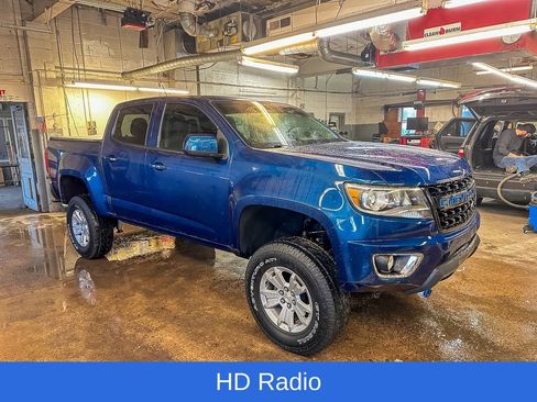 Used 2019 Chevrolet Colorado Z71 image 2
