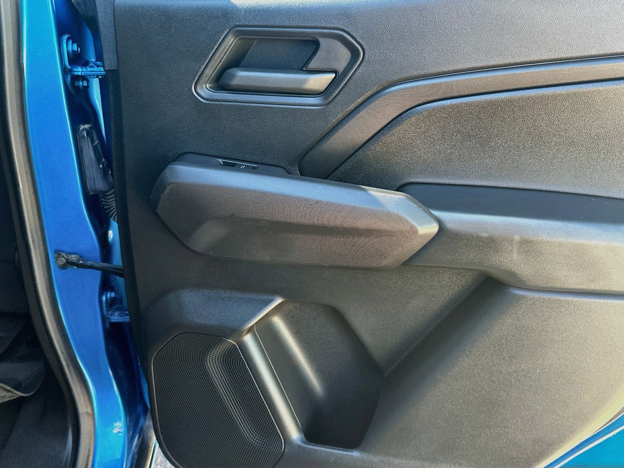 Used 2024 Chevrolet Colorado Trail Boss w/ Technology Package AWD/4WD image 29