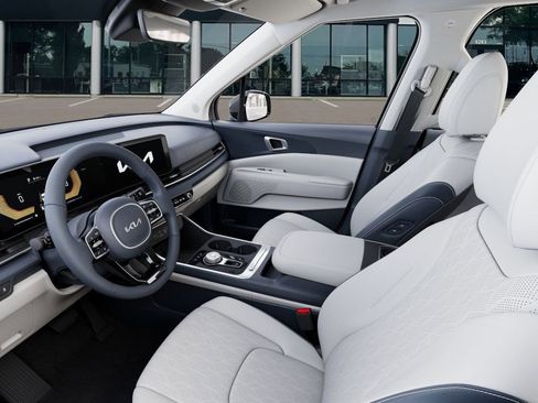 New 2026 Kia Carnival EX image 19