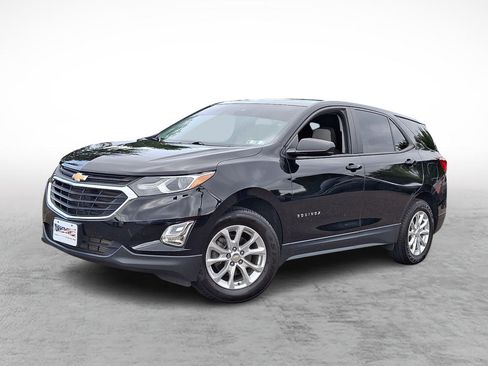 Used 2020 Chevrolet Equinox LS w/ LS Convenience Package AWD/4WD image 1