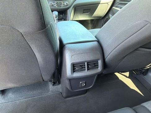 Used 2024 Chevrolet Equinox LT AWD/4WD image 20