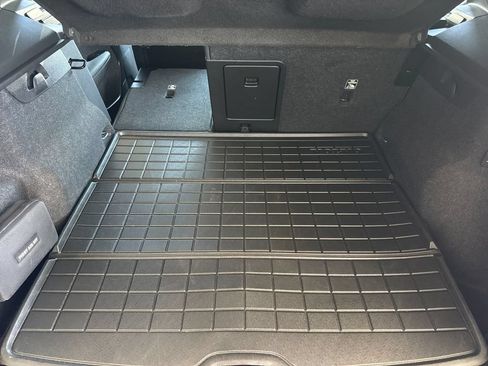 Certified 2023 Volvo XC40 Recharge Plus w/ Protection Package Premier AWD/4WD image 14
