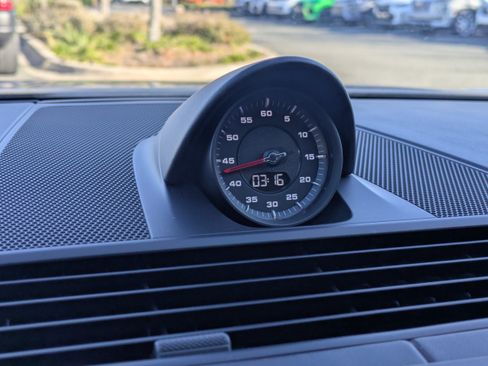 Used 2018 Porsche Panamera 4S image 26