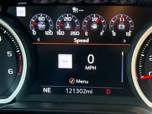 Used 2021 Chevrolet Tahoe Premier RWD image 31